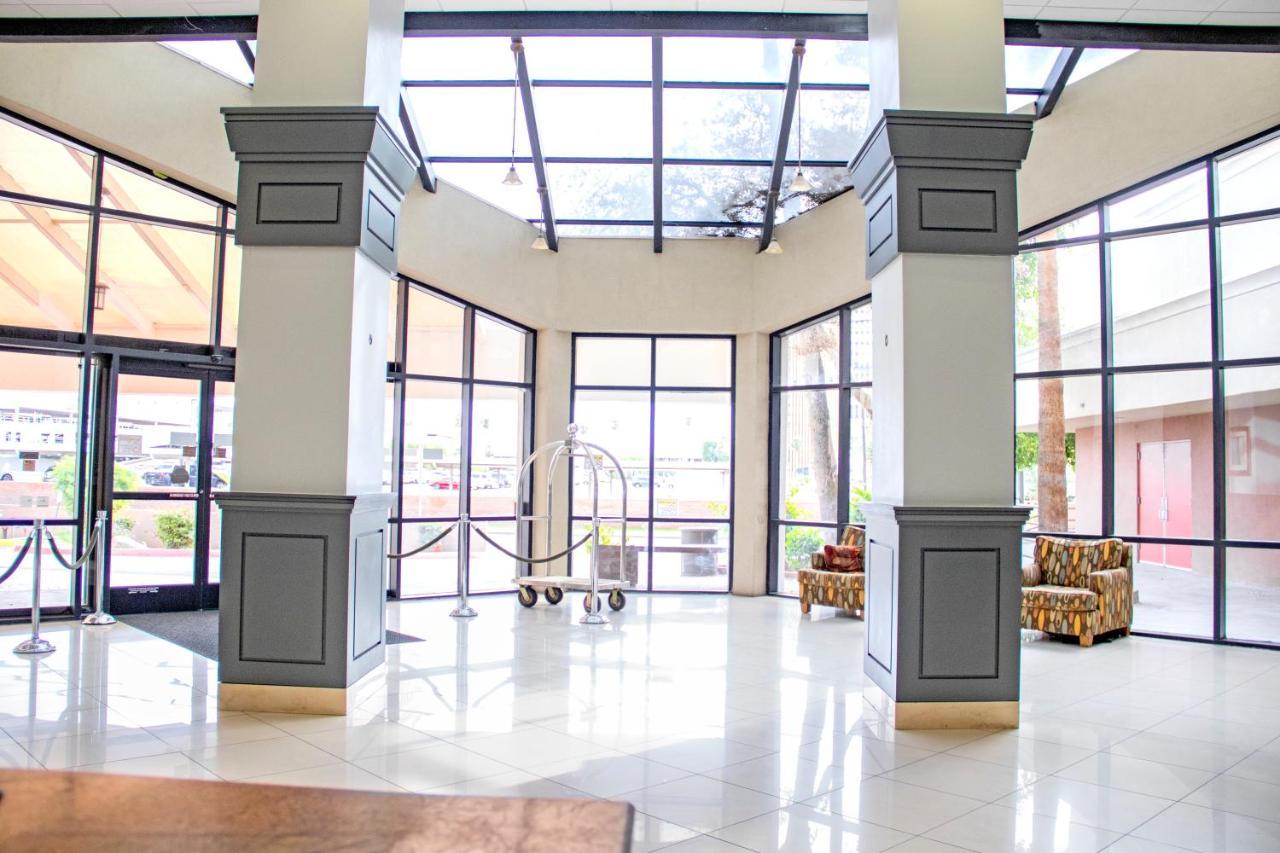 Midtown Garden Inn Phoenix Eksteriør billede
