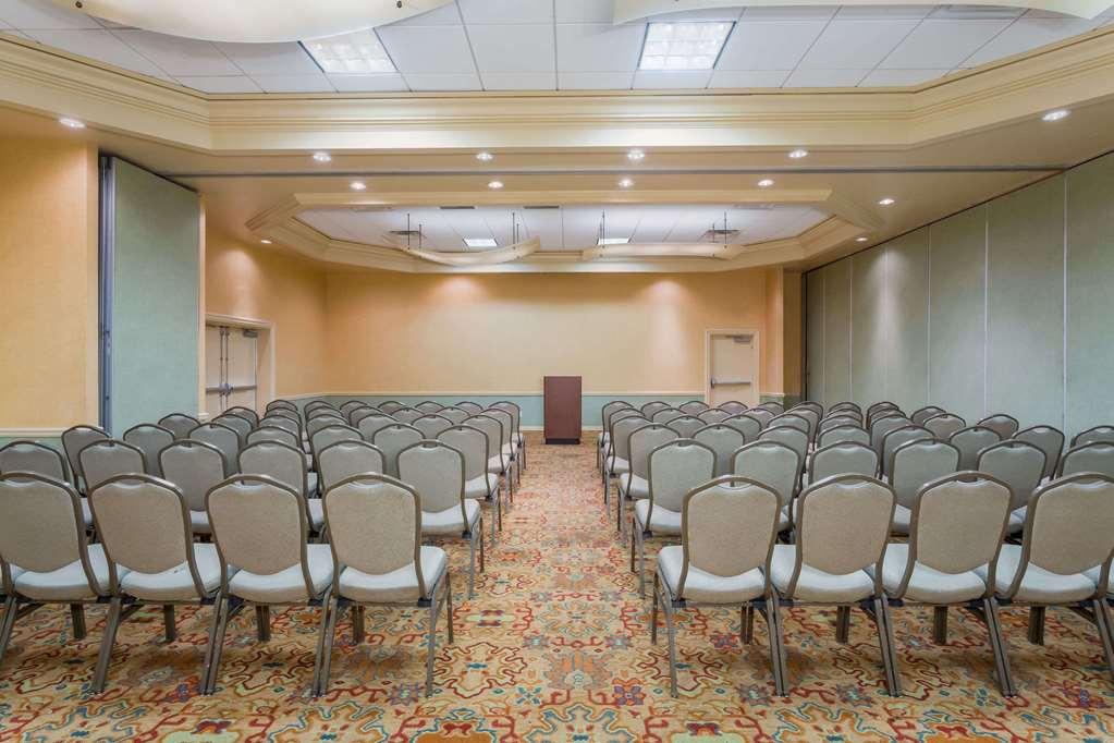 Midtown Garden Inn Phoenix Faciliteter billede